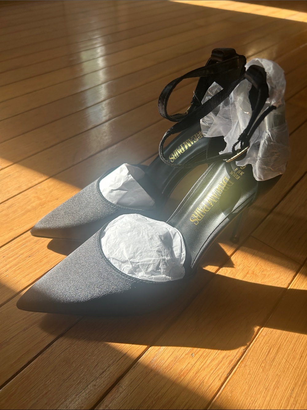 DreamPairs Satin D’Orsay Pump